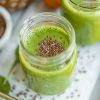 The best green smoothie in a clear mason jar.