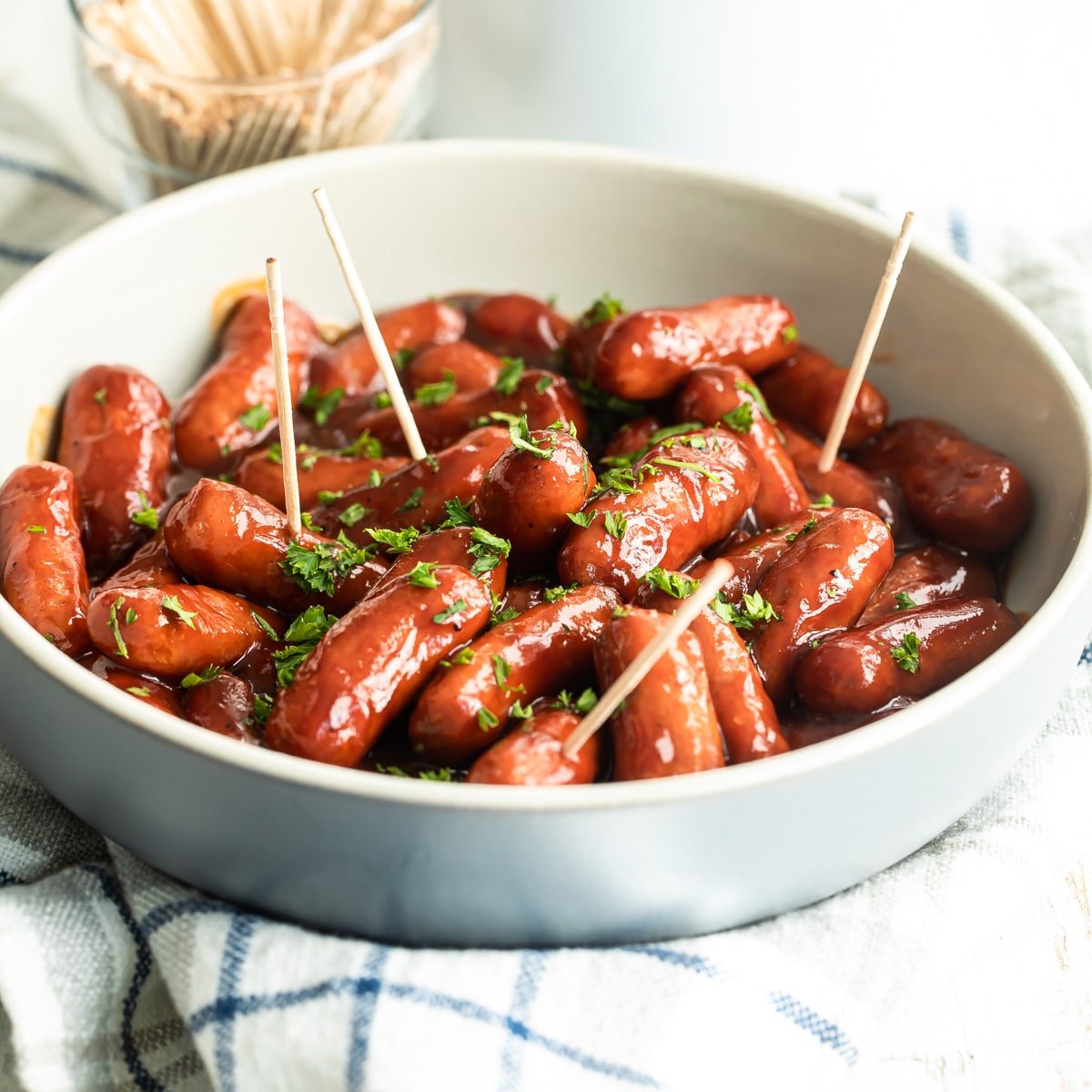 https://www.culinaryhill.com/wp-content/uploads/2020/10/2-Ingredient-Barbecue-Little-SmokIes-Culinary-Hill-HR-06SQ.jpg