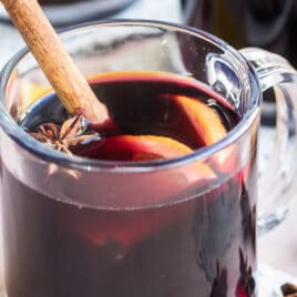 Mulled wine in clear mugs.