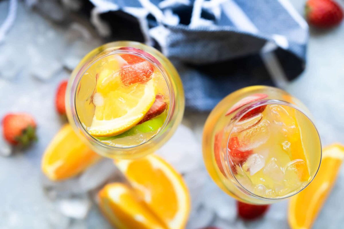 White Sangria in two glasses.