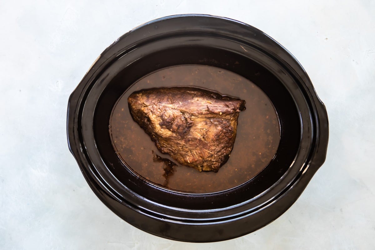 Making Chipotle copycat Barbacoa beef in a slow cooker.