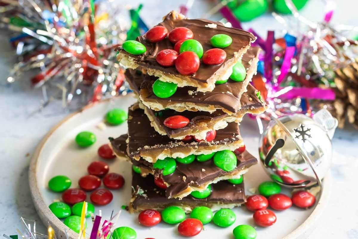 A stack of Christmas Crack on a gray plate.