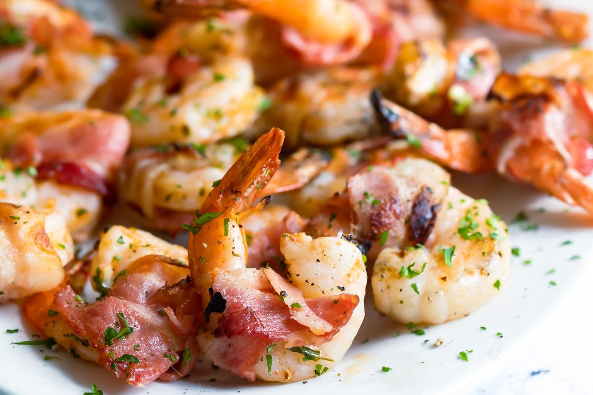 https://www.culinaryhill.com/wp-content/uploads/2022/06/Bacon-Wrapped-Shrimp-1200x800-Culinary-Hill-.jpg