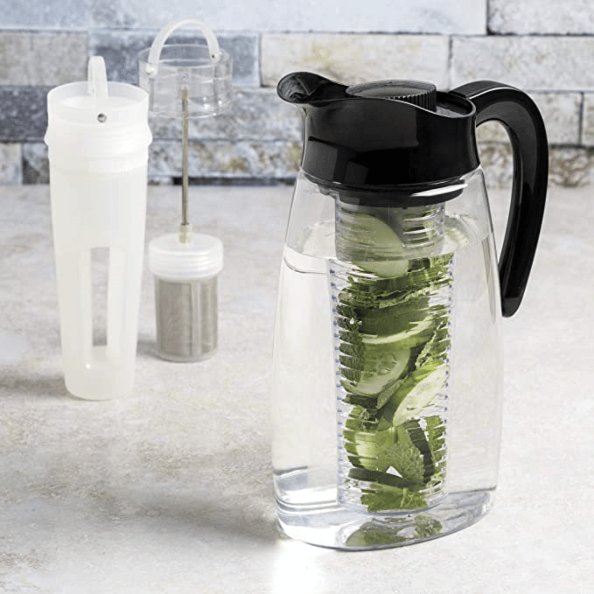 Best Water Infuser Pitchers: Primula