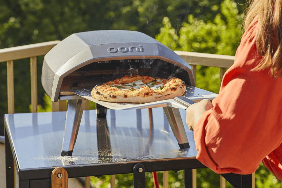 Best cooking gifts: Ooni pizza oven