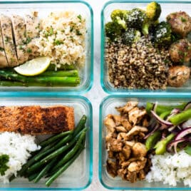 4 Weeks of Meal Prep Ideas in glass food containers.