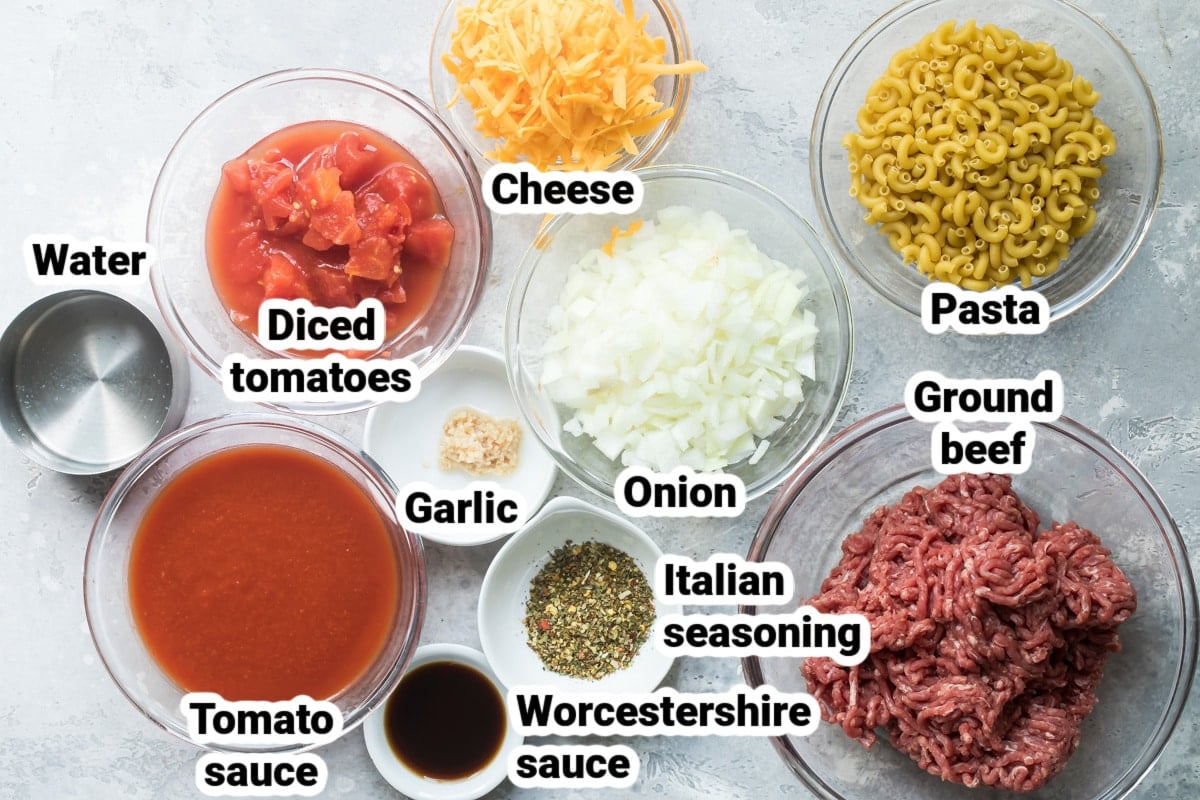 Labeled ingredients for easy goulash.