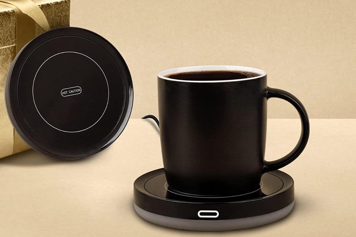 Coffee warmers are useful gifts for Mother's Day