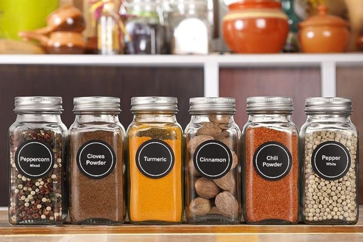 https://www.culinaryhill.com/wp-content/uploads/2023/08/AOZITA-24-Piece-Glass-Spice-Jars.jpg