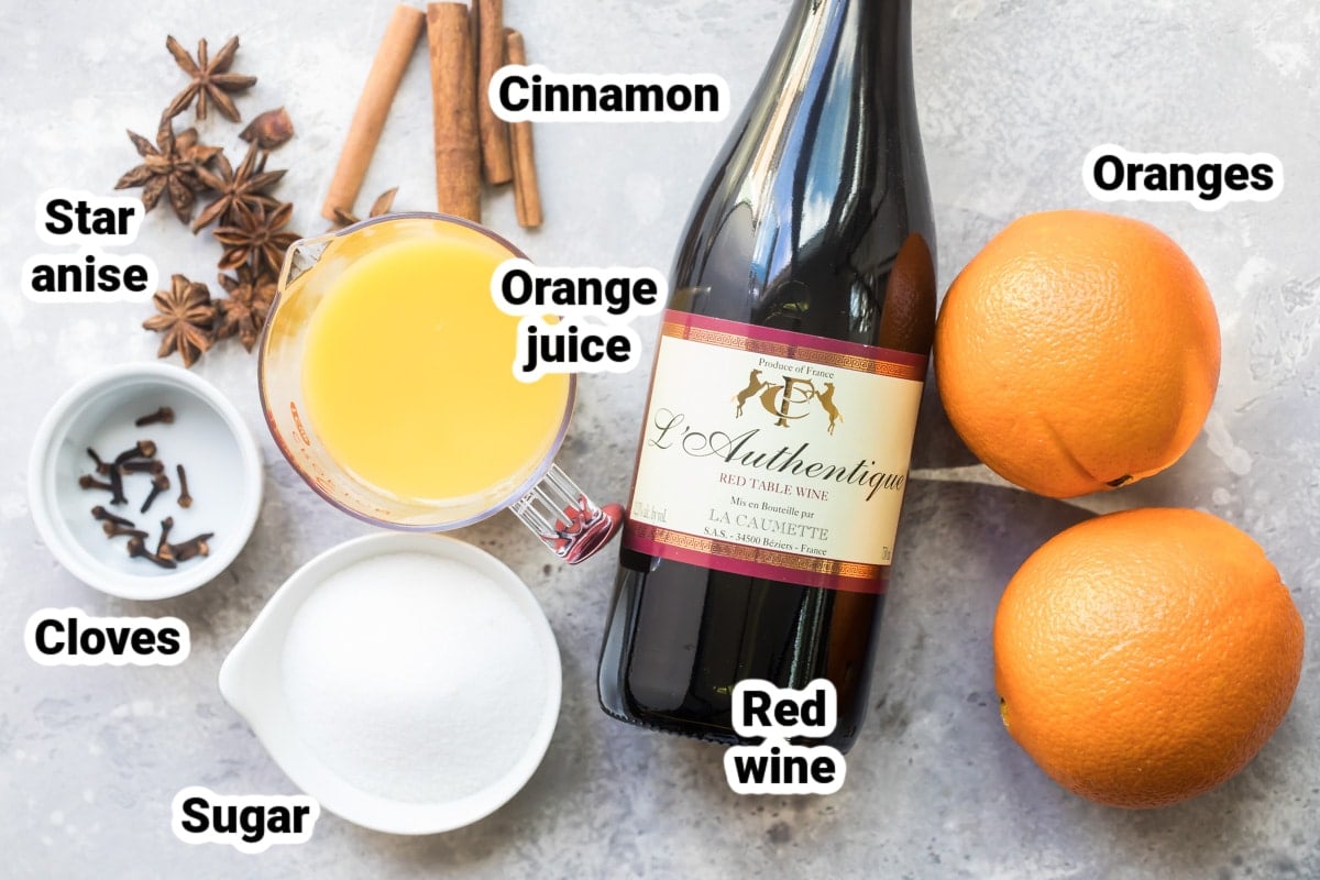 Labeled ingredients for mulled wine.
