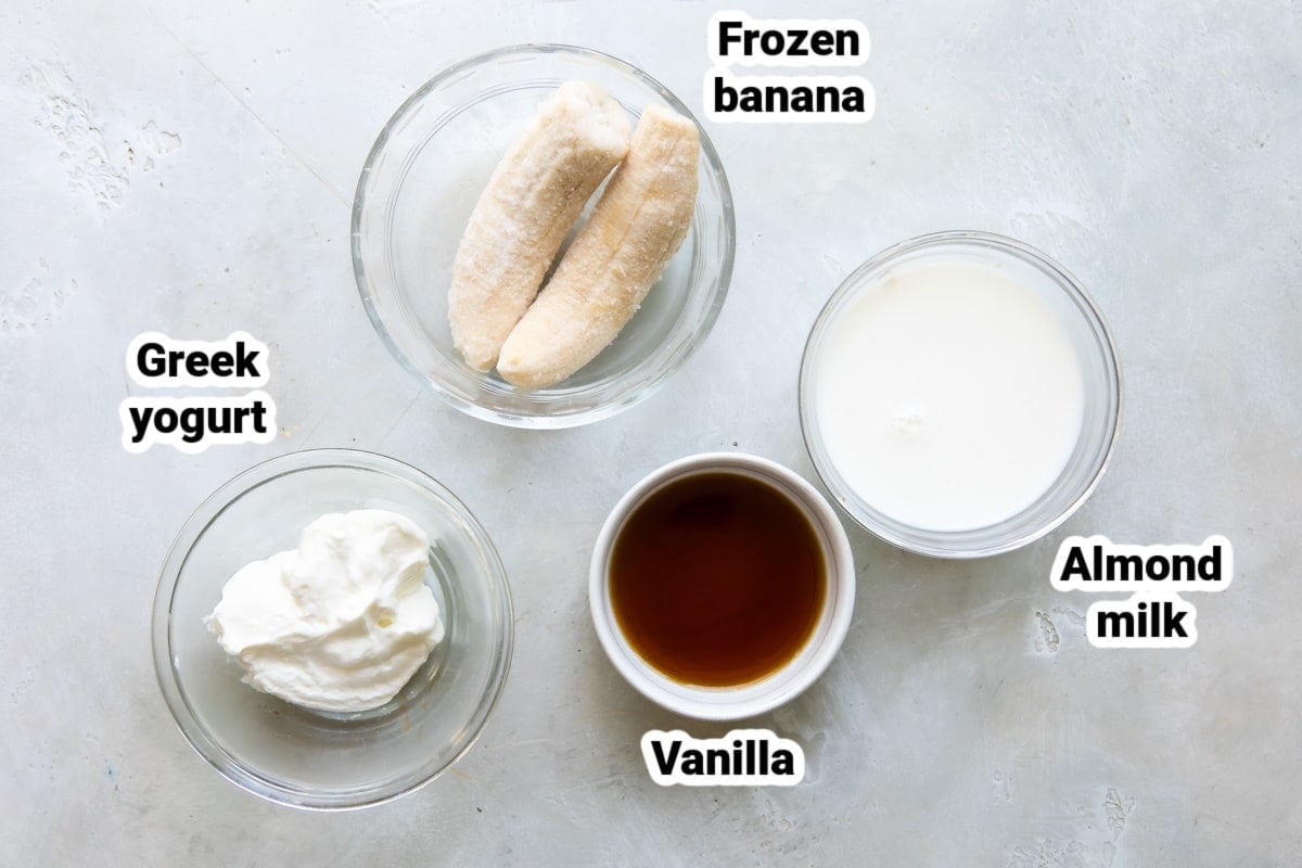 Labeled ingredients for banana smoothies.