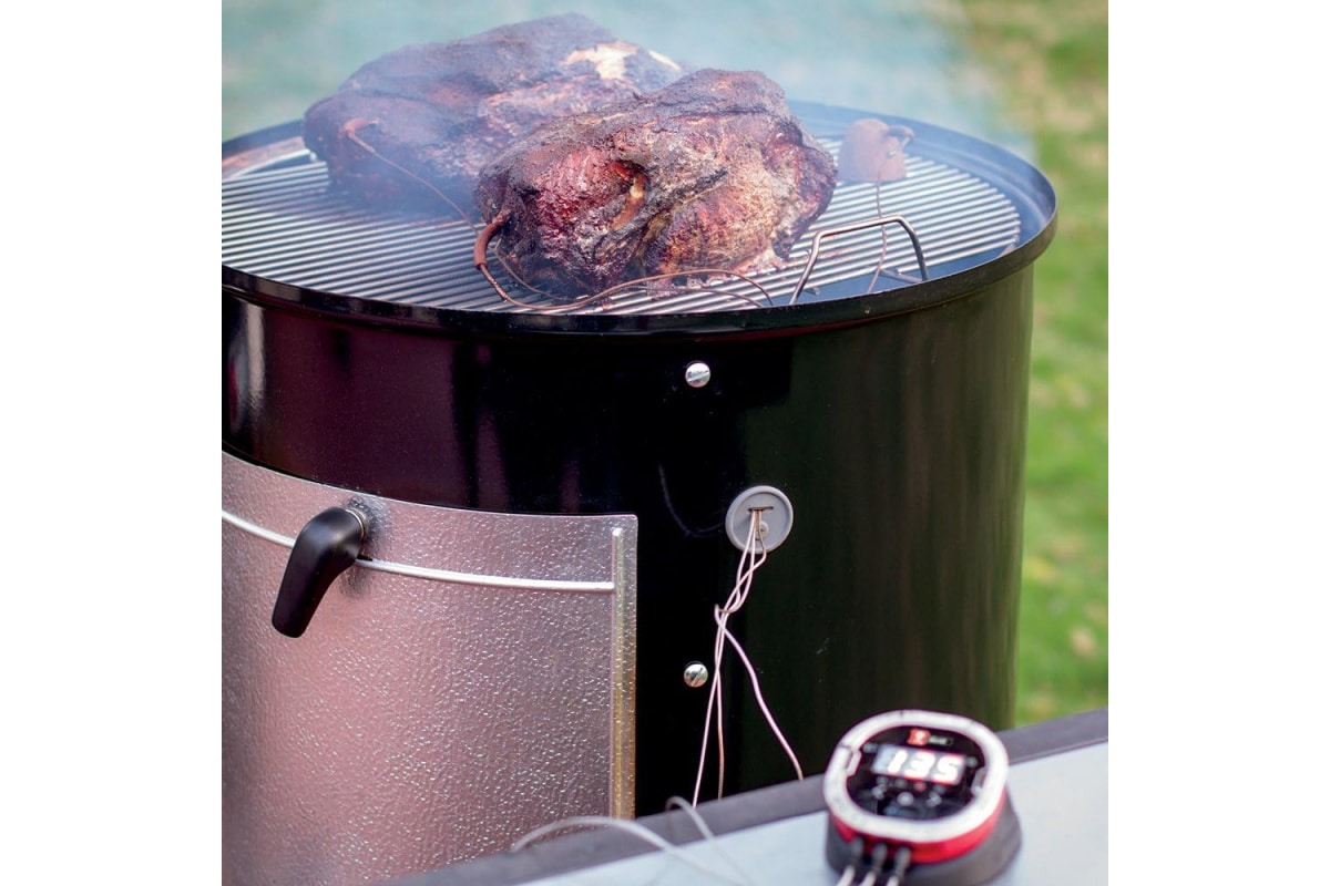 How to Use a Charcoal Smoker