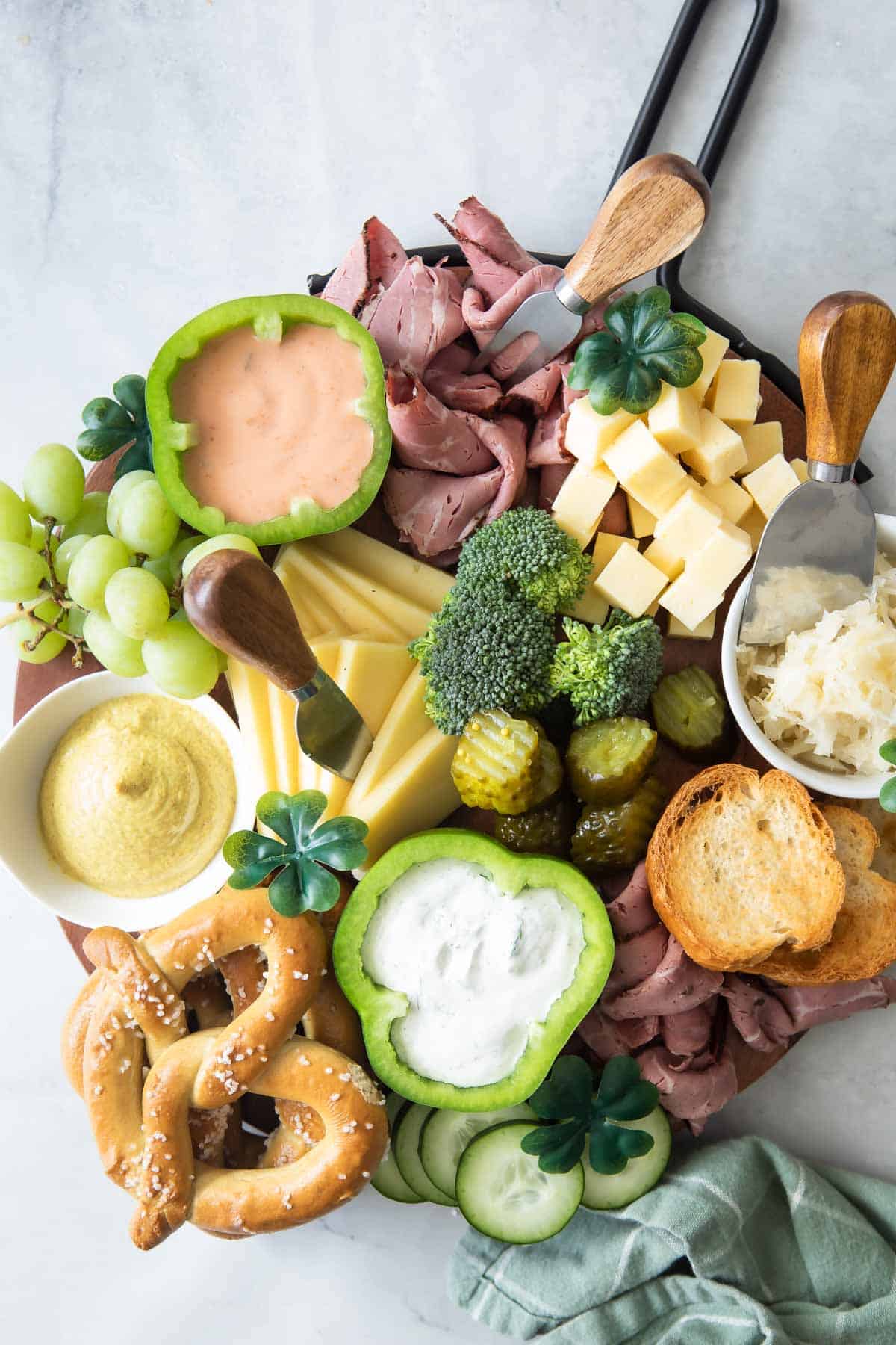 A St. Patrick's Day charcuterie board.